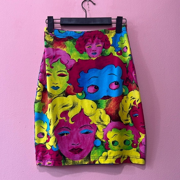 Versace jeans vintage skirtsize M